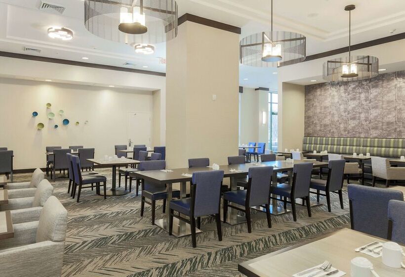 בית מלון כפרי Hilton Garden Inn Arlington Shirlington