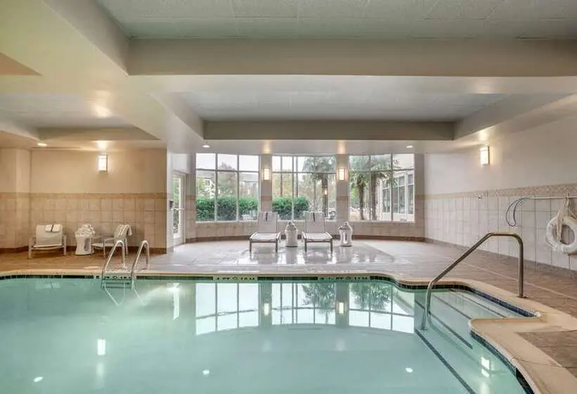 هتل Hilton Garden Inn Charlotte/concord