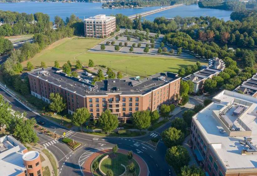 ホテル Homewood Suites By Hilton Davidson