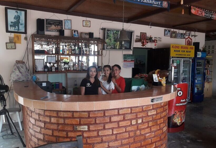 酒店 Klong Muang Inn