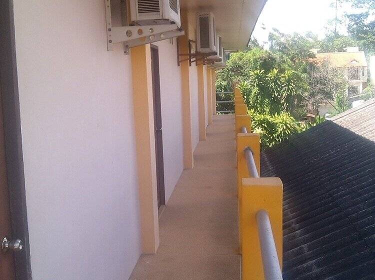 酒店 Klong Muang Inn