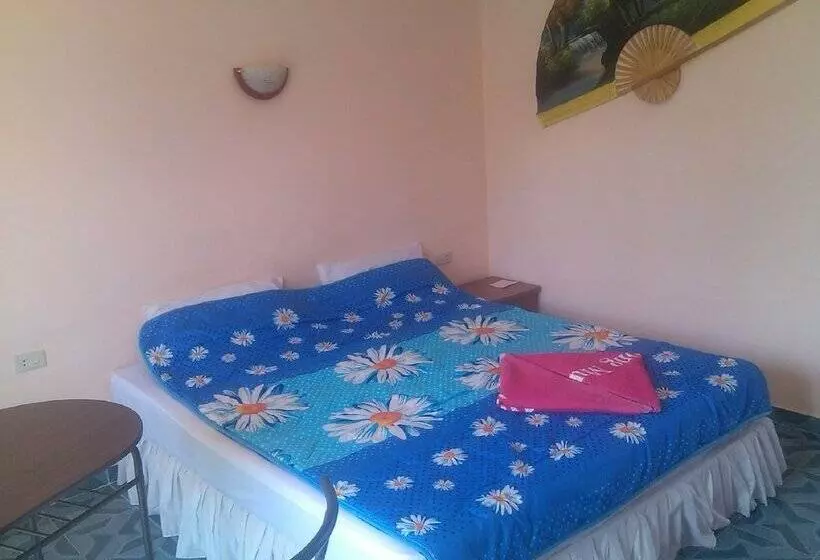 בית מלון כפרי Klong Muang Inn