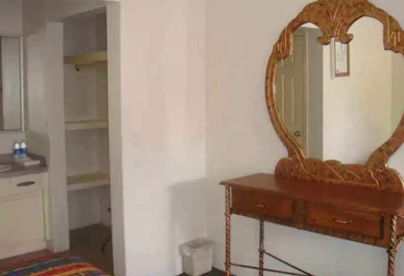 Szálloda Pueblito Inn