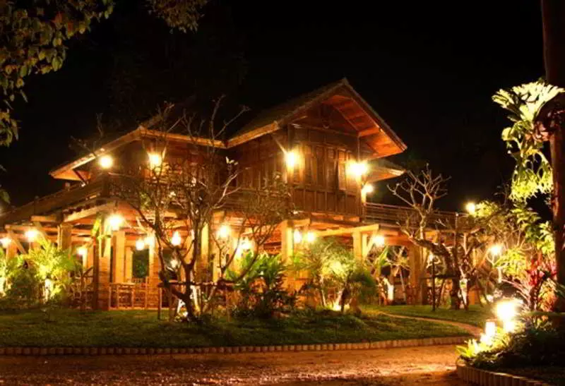 هتل Sai Ngam Beach Resort