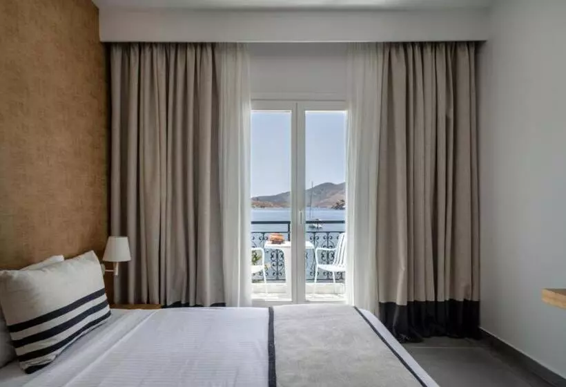 فندق Silver Beach