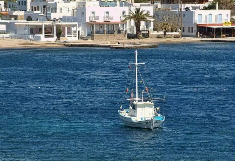 فندق Silver Beach