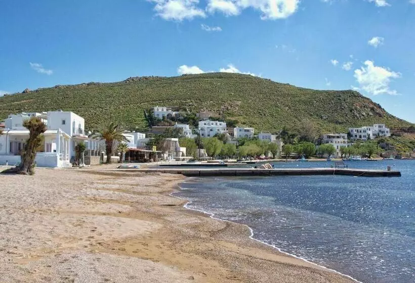 فندق Silver Beach