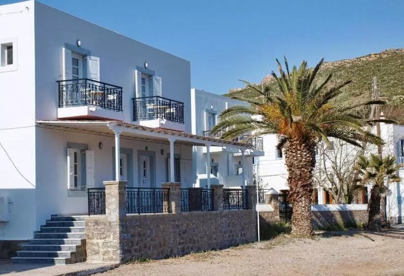 فندق Silver Beach