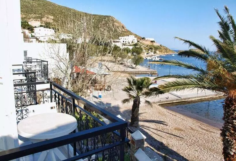 فندق Silver Beach