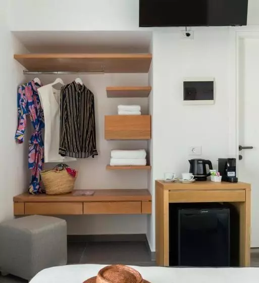 فندق Silver Beach