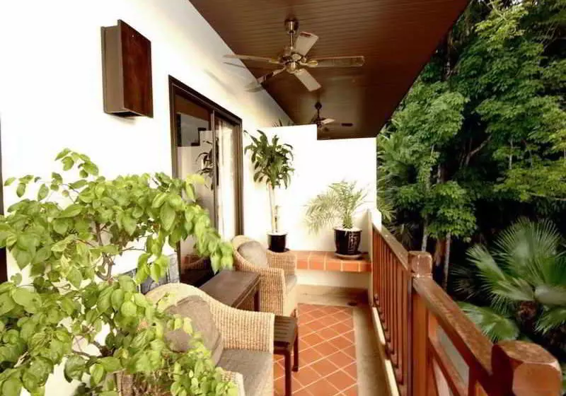 Отель Surin Gate Holiday Apartment