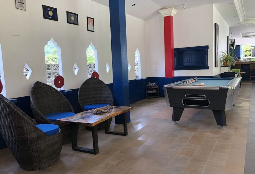 호텔 Tropical Palm