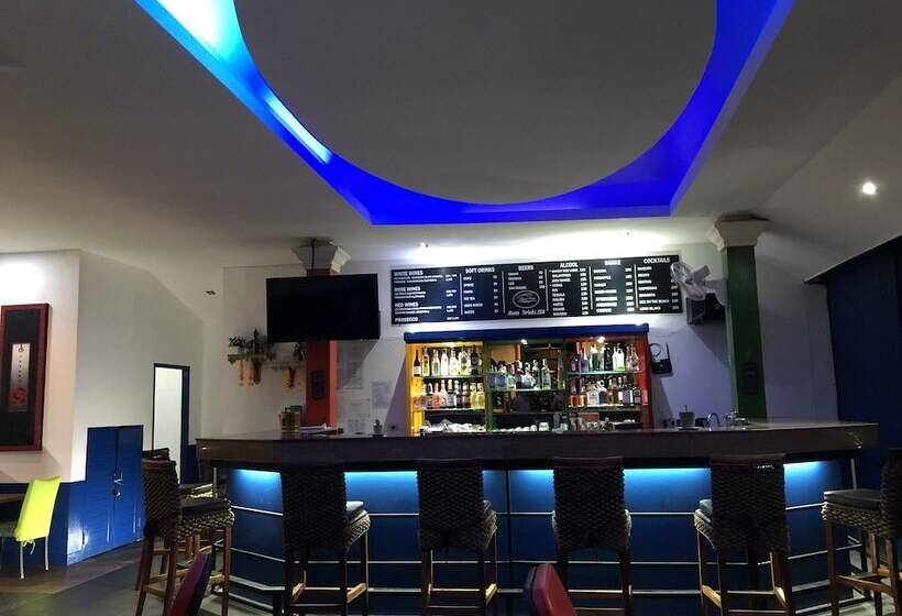 호텔 Tropical Palm