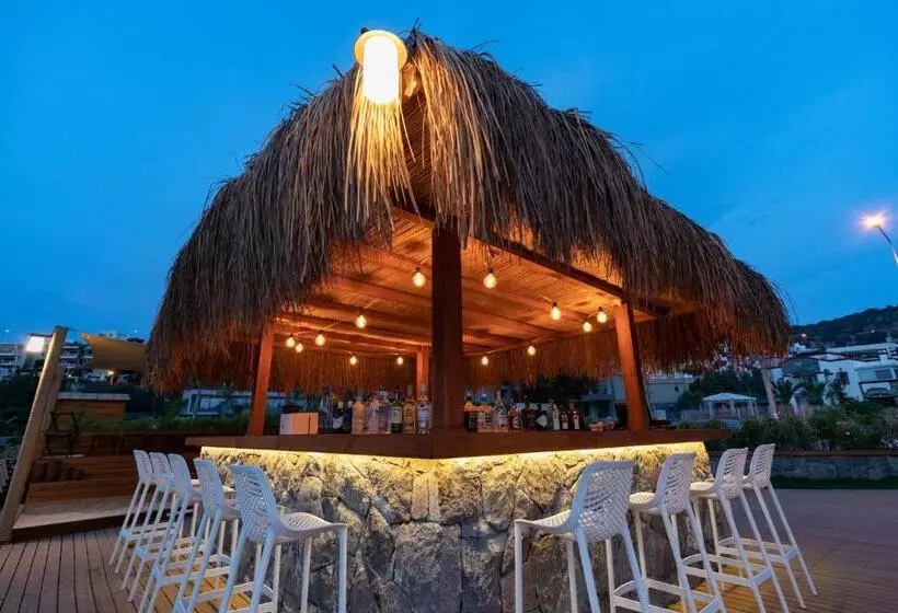 Отель Vita Bella Resort & Spa