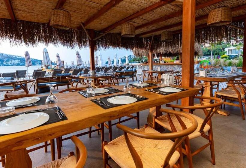 فندق Vita Bella Resort & Spa