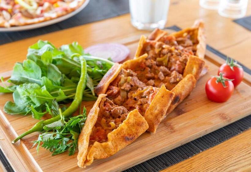 فندق Vita Bella Resort & Spa