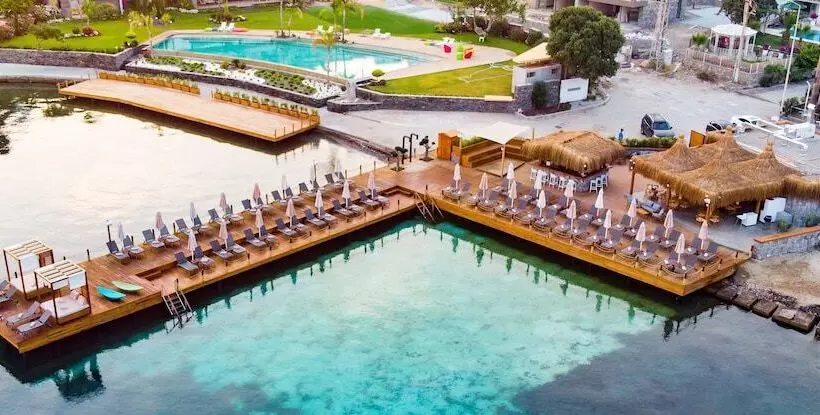 Отель Vita Bella Resort & Spa