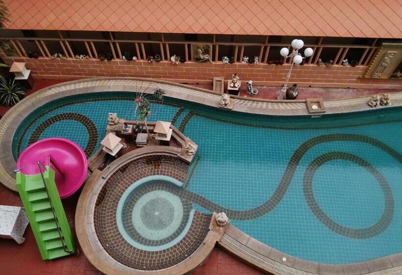 Wannara Hotel Hua Hin