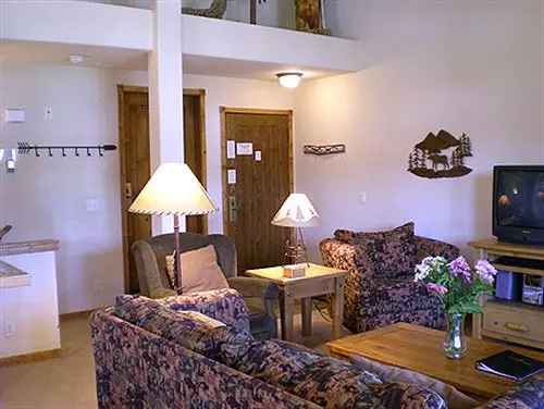 Los Pinos Condos by Wyndham Vacation Rentals 