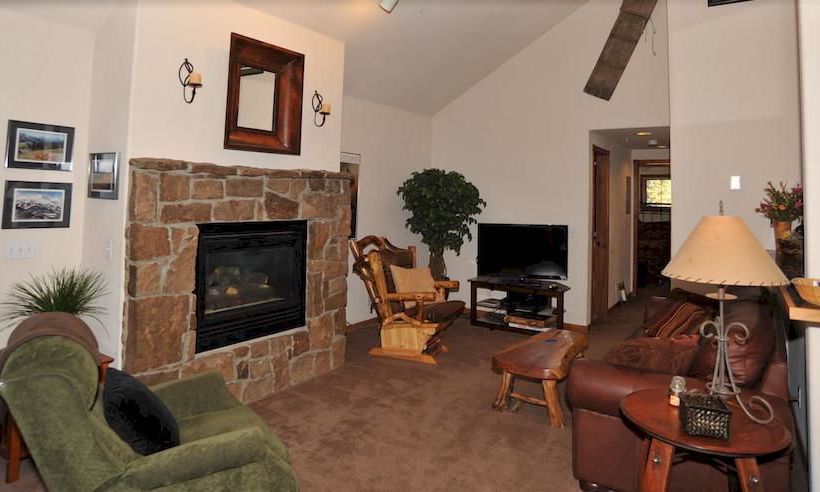 Los Pinos Condos by Wyndham Vacation Rentals 