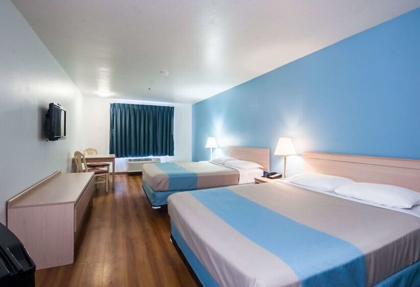 Motel 6 Seaside, Or