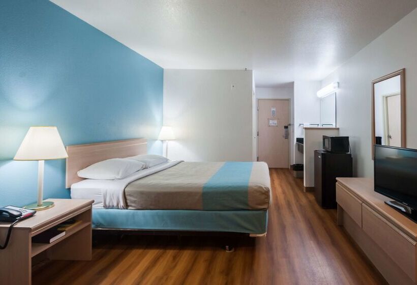 Motel 6 Seaside, Or
