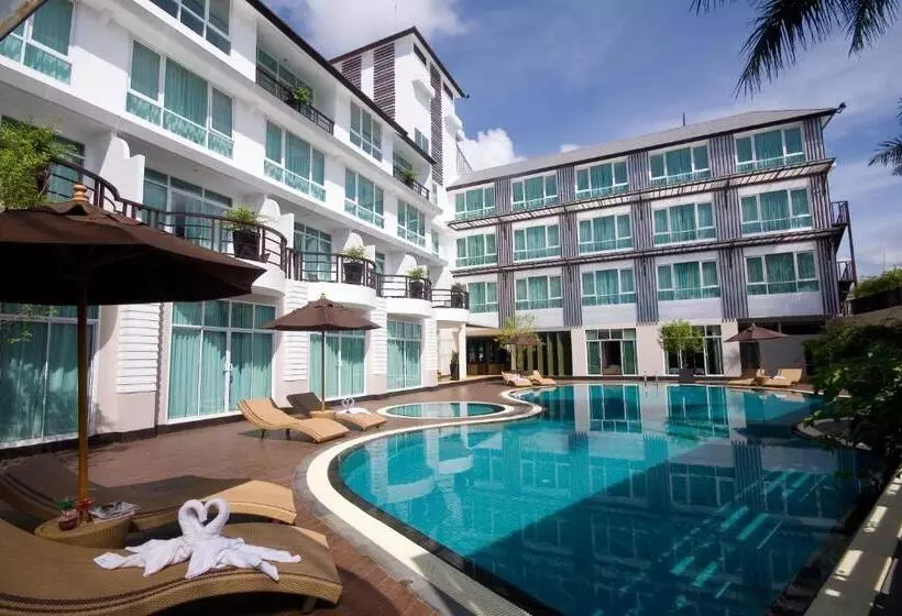 A Te Chumphon Hotel   Sha Plus