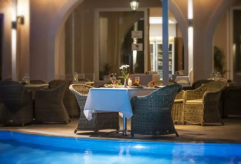 Peridis Family Resort