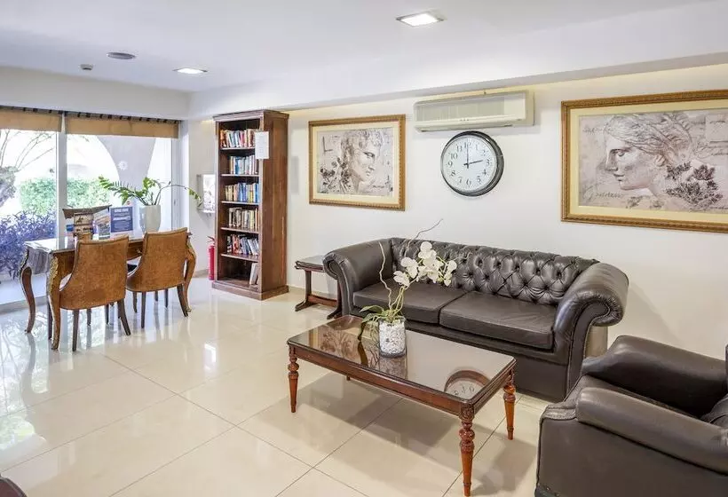 Peridis Family Resort