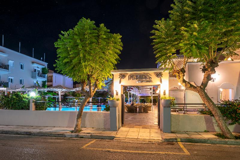 Peridis Family Resort