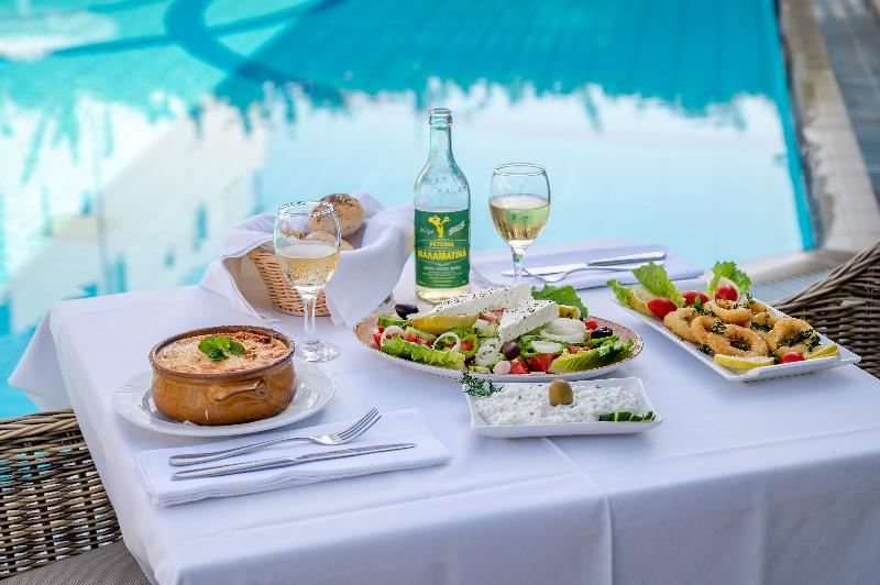 Peridis Family Resort