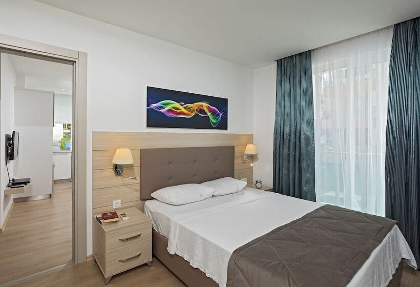 The Room Hotel & Apartments