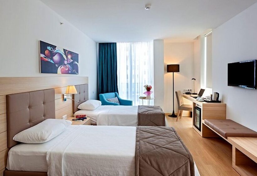 The Room Hotel & Apartments