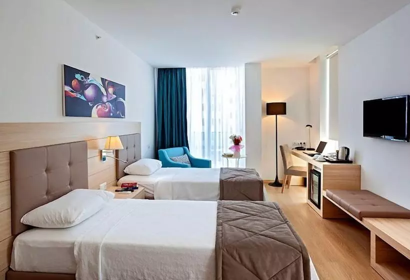 The Room Hotel & Apartments