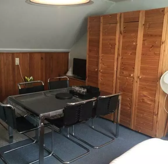 ペンション Cozy Room In Residential Alkmaar