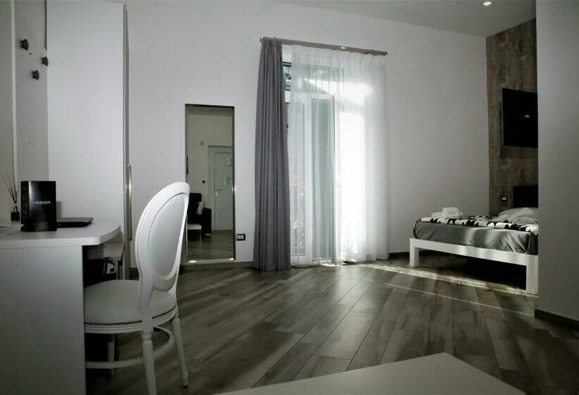 پانسیون Hermes Rooms For Tourists