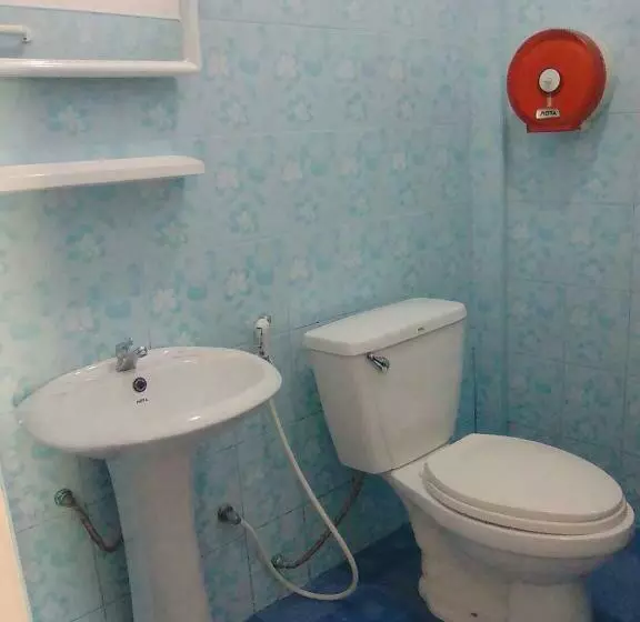 پانسیون Thanathorn Guesthouse