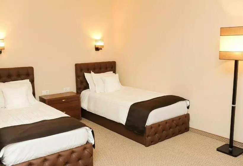 ペンション Vine Rooms