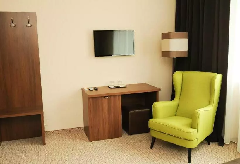 ペンション Vine Rooms