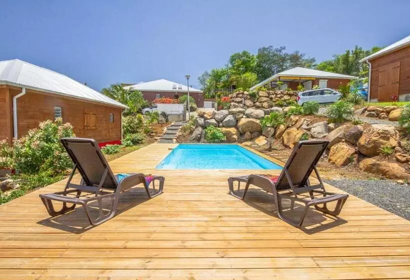 پانسیون Amour Deshaies