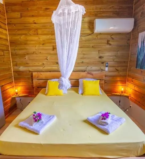 پانسیون Amour Deshaies