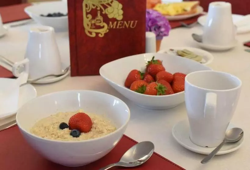 Rockfield Manor B&b, Knock