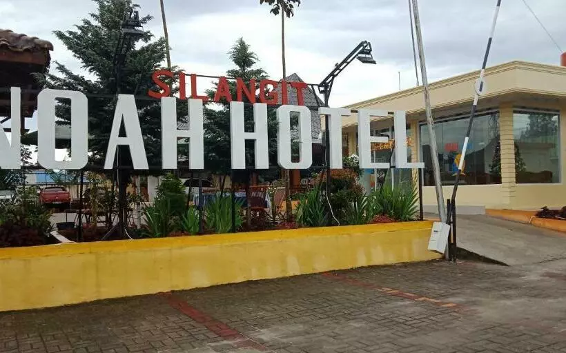Noah Hotel Silangit