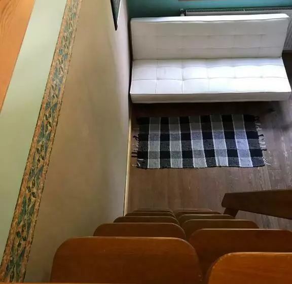 پانسیون Vikingu Guest House