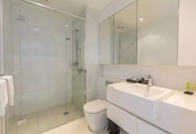 Apartments Melbourne Domain New Quay Docklands