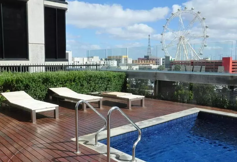 Apartments Melbourne Domain New Quay Docklands
