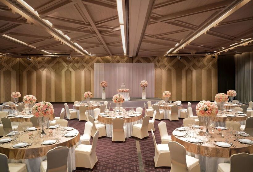 Avani Khon Kaen Hotel & Convention Centre