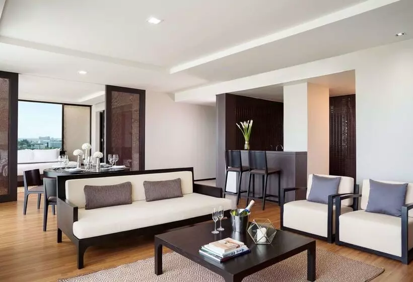 Avani Khon Kaen Hotel & Convention Centre