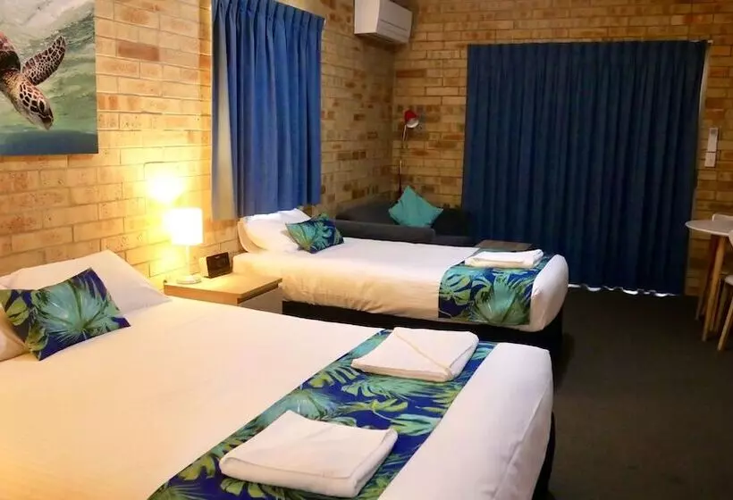 בית מלון כפרי Emeraldene Inn & Eco-lodge