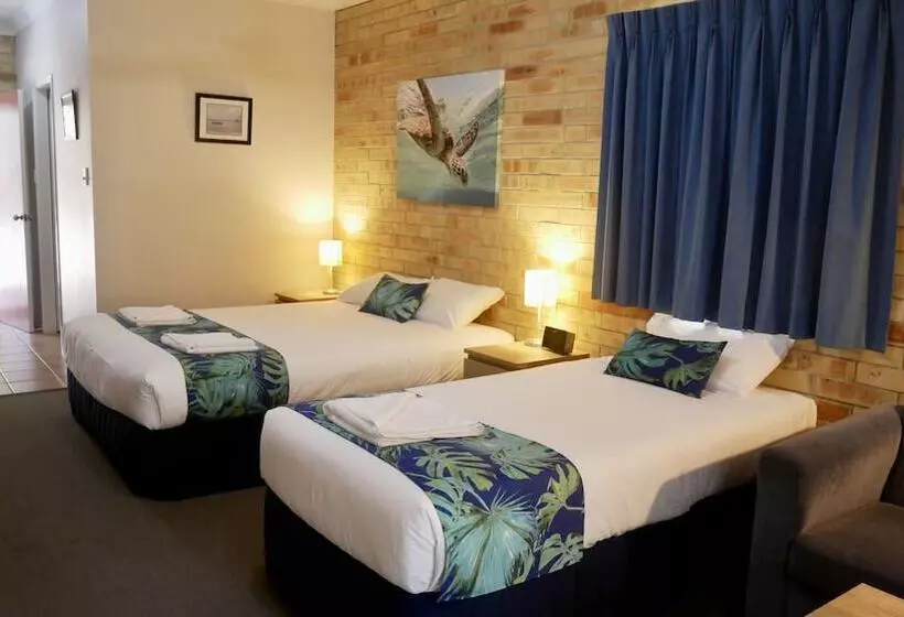 בית מלון כפרי Emeraldene Inn & Eco-lodge